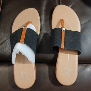XOXO sandals